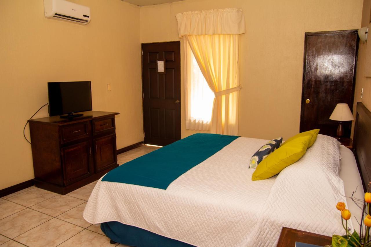 Resort Y Parque Acuatico Valle Dorado El Rosario Eksteriør bilde
