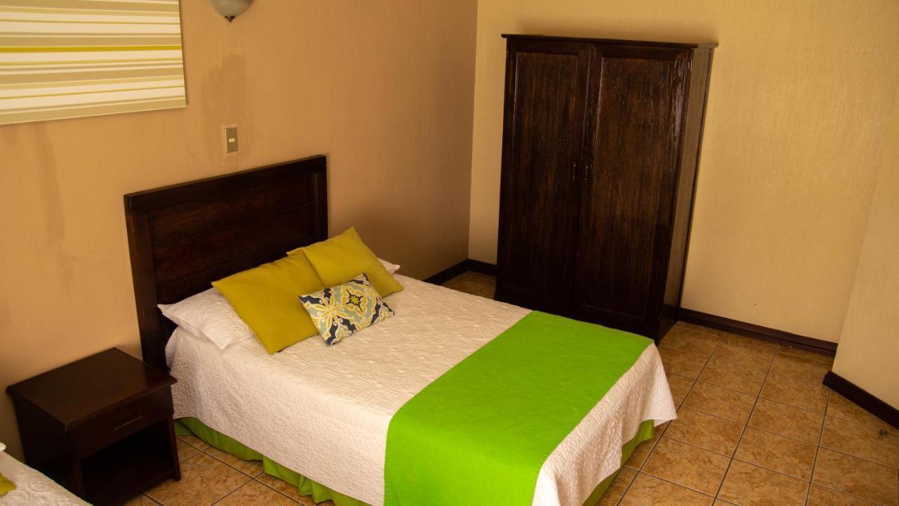 Resort Y Parque Acuatico Valle Dorado El Rosario Eksteriør bilde